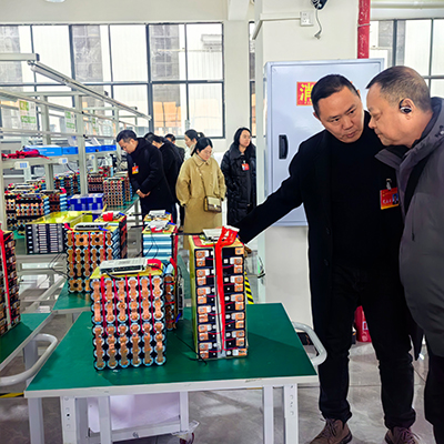 Leaders tour the factory